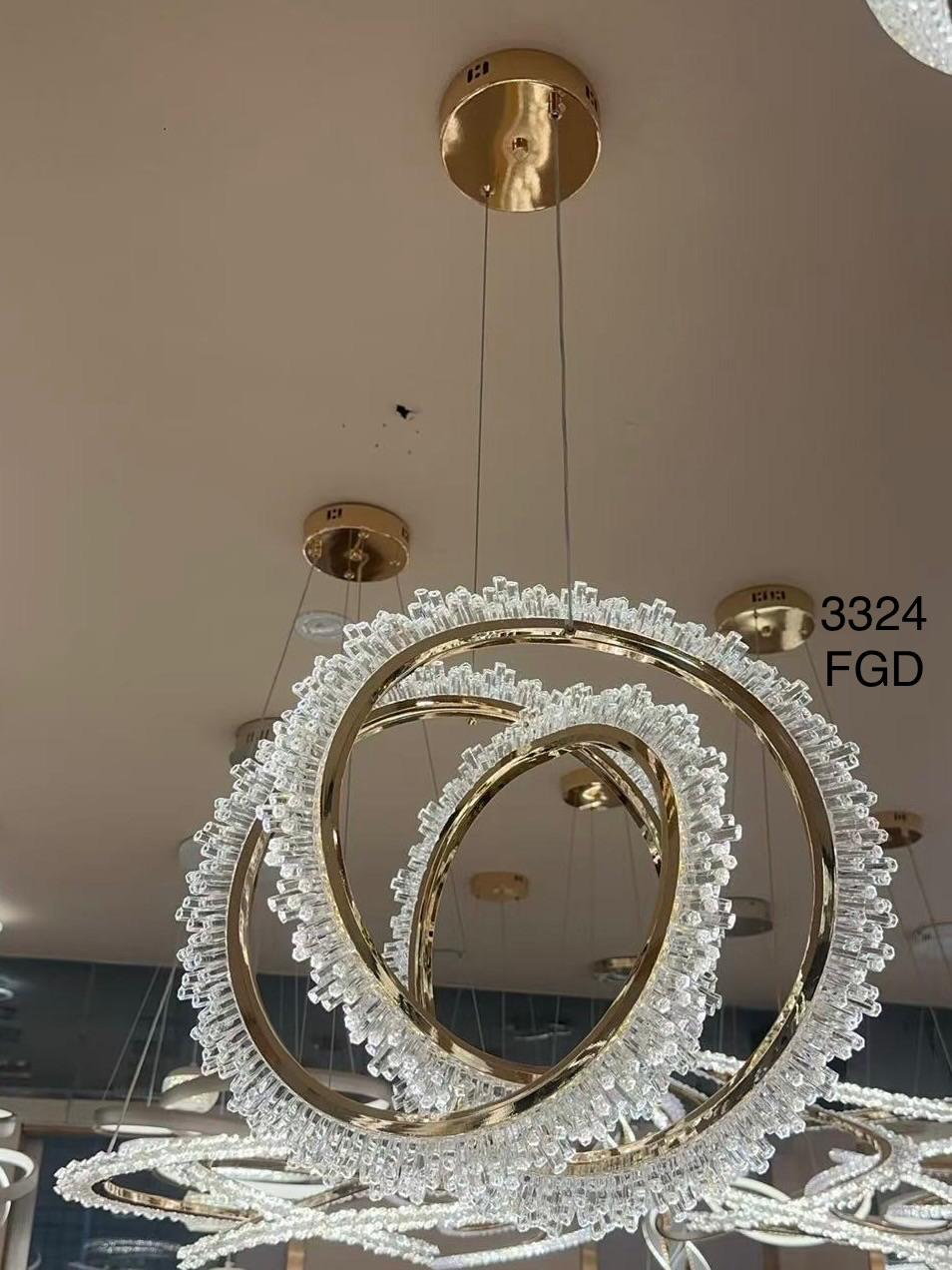 Suspension LED "Kenza" – Triple Anneaux Cristal Finition Dorée