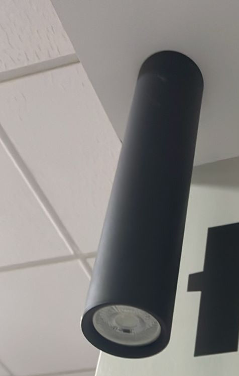 Spot Encastré Cylindrique Noir – Éclairage Moderne et Élégant