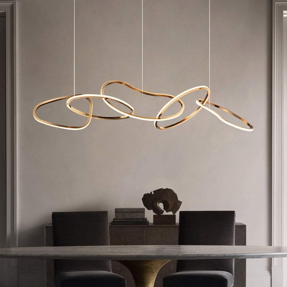 Lustre suspendu doré design moderne avec 5 cercles lumineux élégants