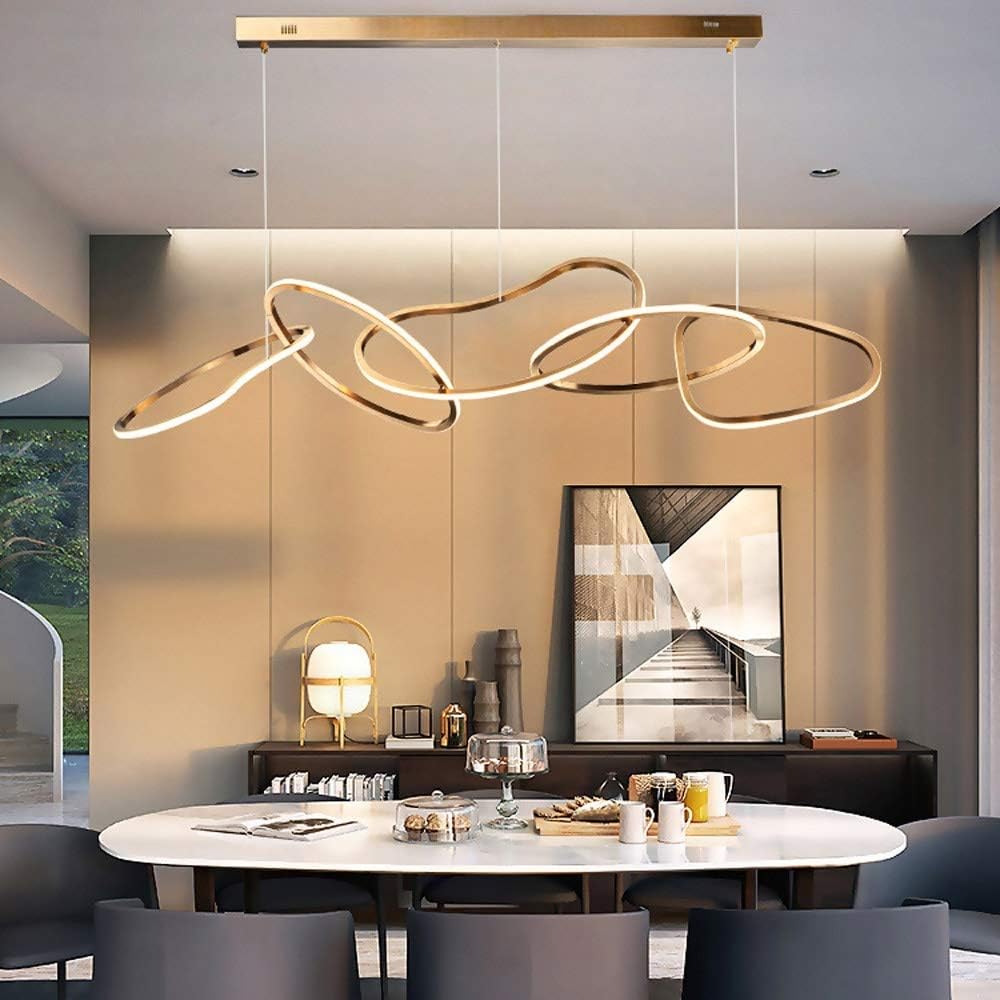 Lustre suspendu doré design moderne avec 5 cercles lumineux élégants