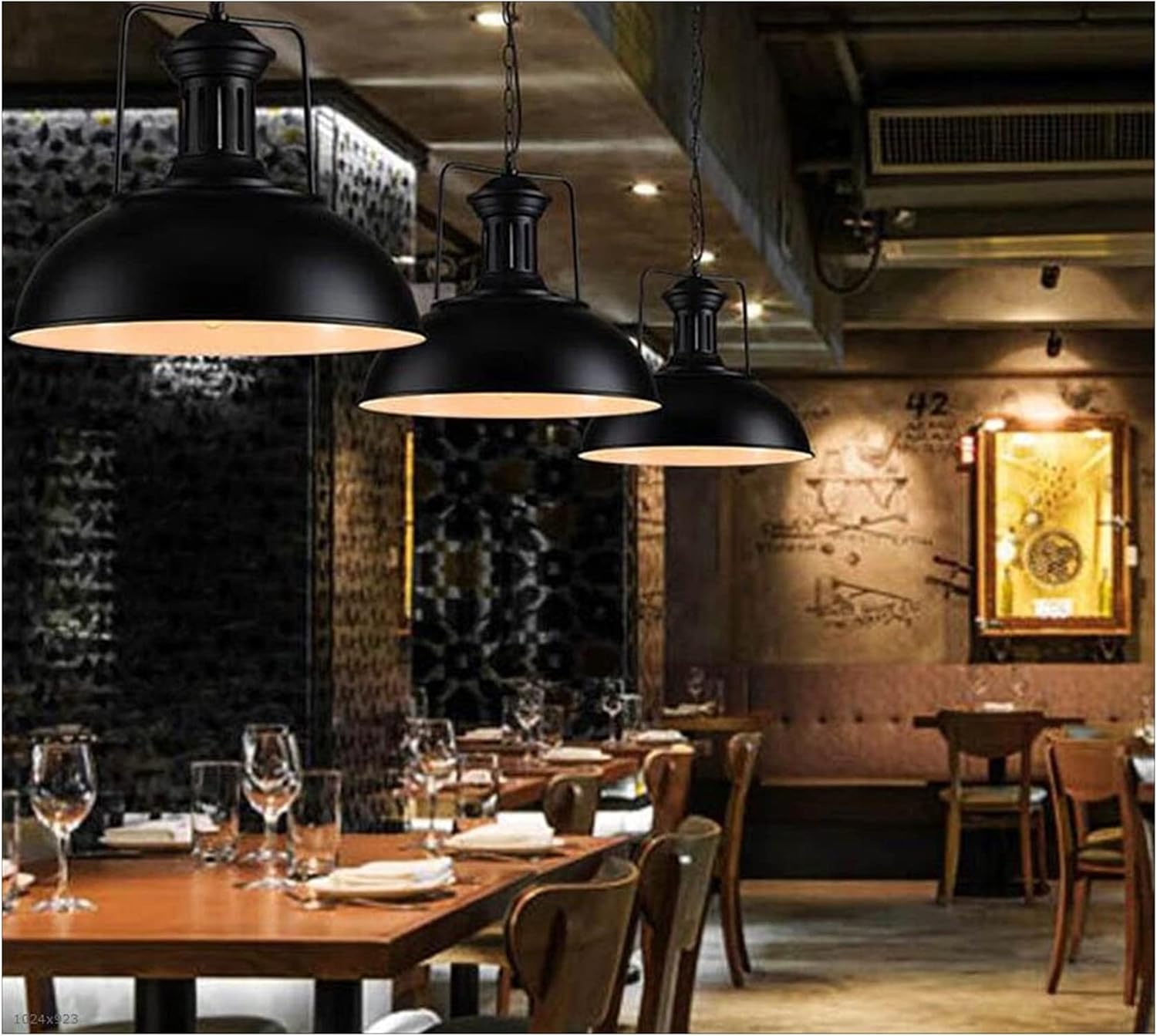 Suspension noire industrielle pour îlot de cuisine design moderne élégant