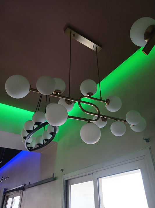 Suspension Design "Andromède" – Élégance Contemporaine et Éclairage Sublime