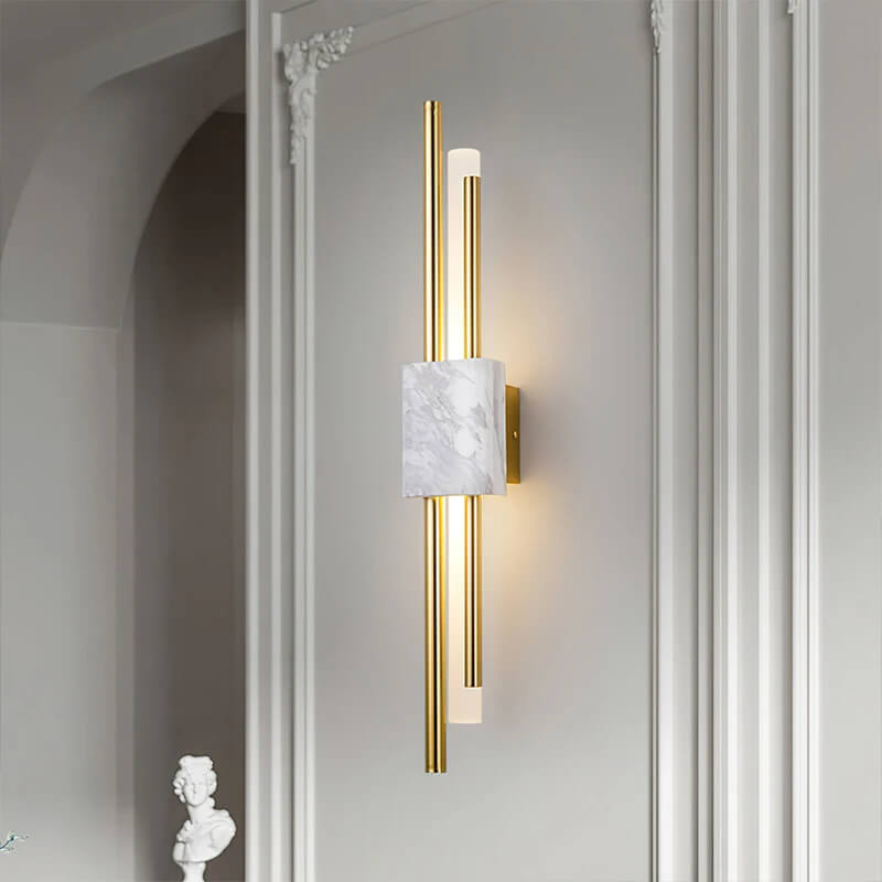 Applique Murale en Marbre Blanc Naturel et Laiton - Design Élégant Moderne