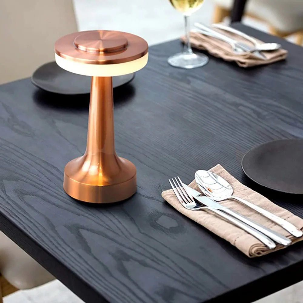 Lampe De Table Carol Dorée Rechargeable Lumière Ambiante LED Élégante