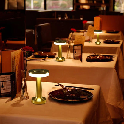 Lampe De Table Carol Dorée Rechargeable Lumière Ambiante LED Élégante
