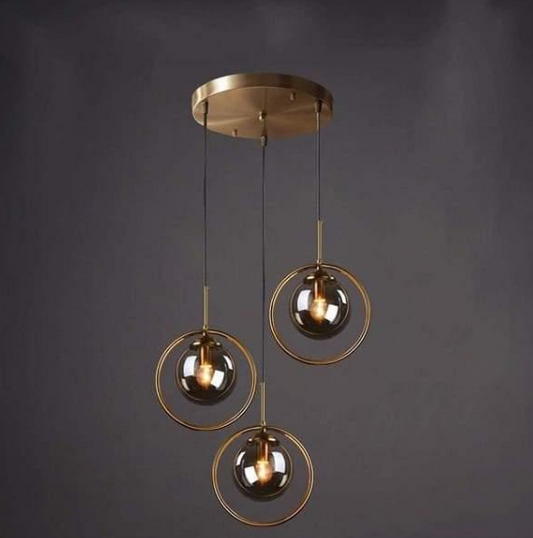 Suspension Luminaire Céleste Triple avec Boules Fumées et Support Rond Doré